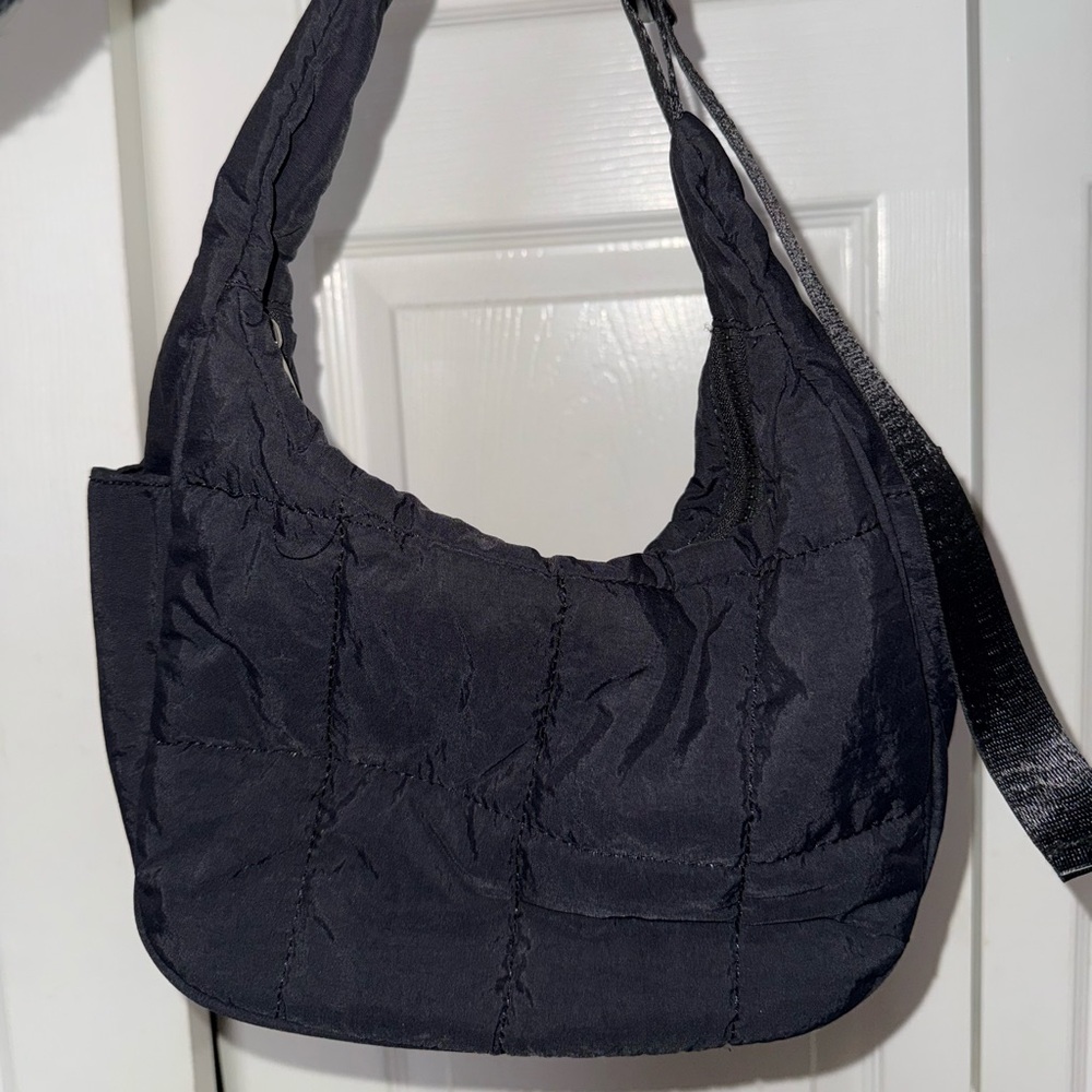 Elegant Black Quilted Shoulder Bag